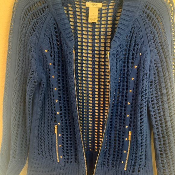 Cache sweater - Picture 3 of 3